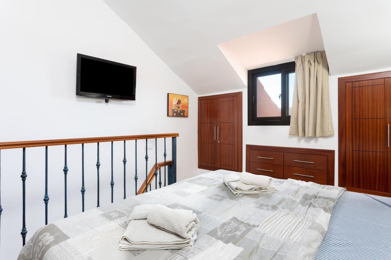Exclusive Penthouse Playa Las Vistas 4 Close To The Sea And Beach, Aircondition For A Fee, Wifi, Terrace, Heated Pool Playa de las Américas Exterior foto